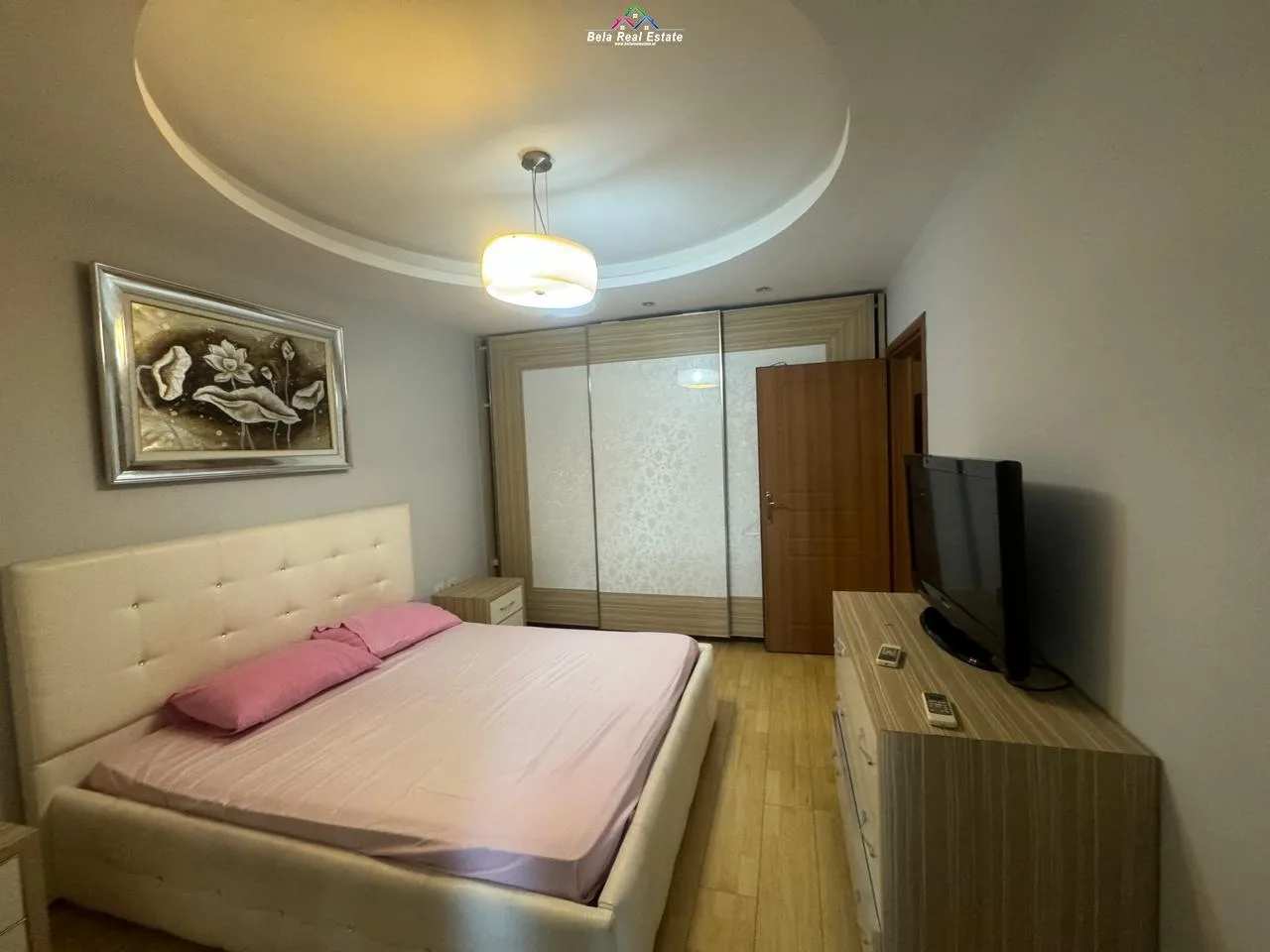 Apartament Me Qera 2+1+2, Tek Rruga 5-Maji, (ID B220894), Tirane