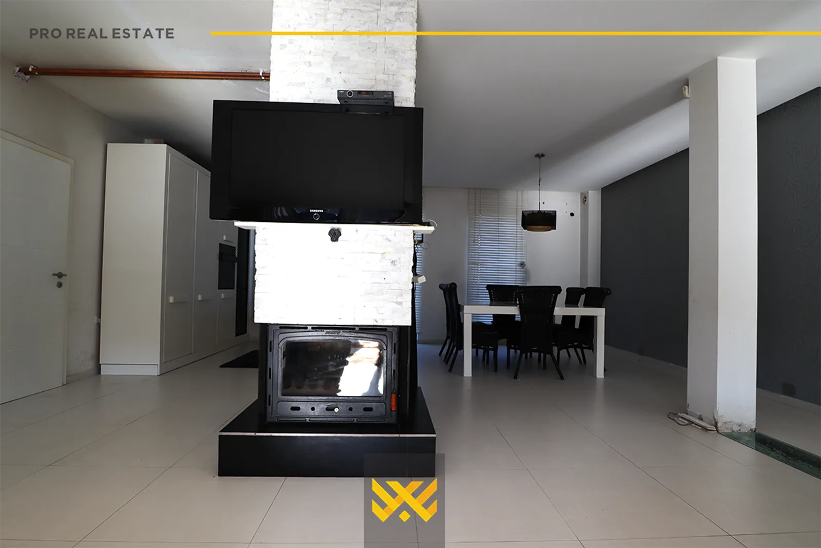 Shtëpi 250m² në #SHITJE në Bërnicë.