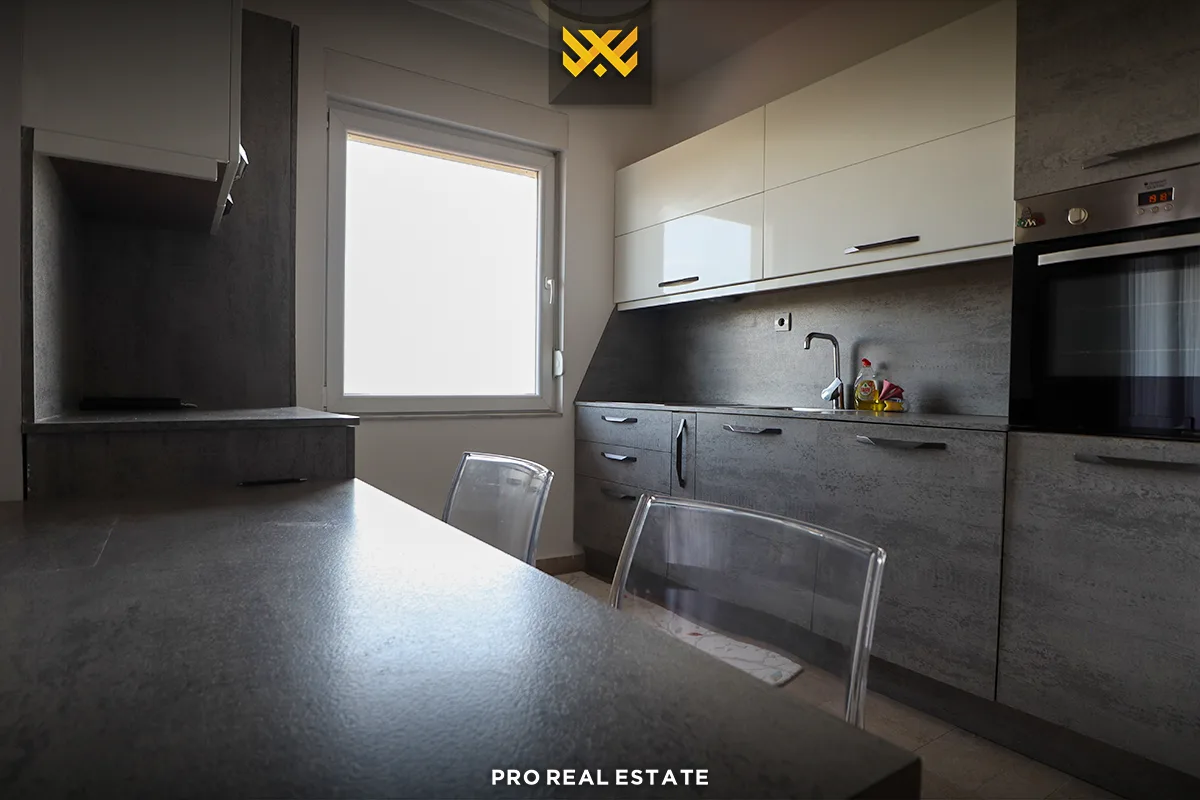 Banesë 93m² me#QIRA në Emshir.