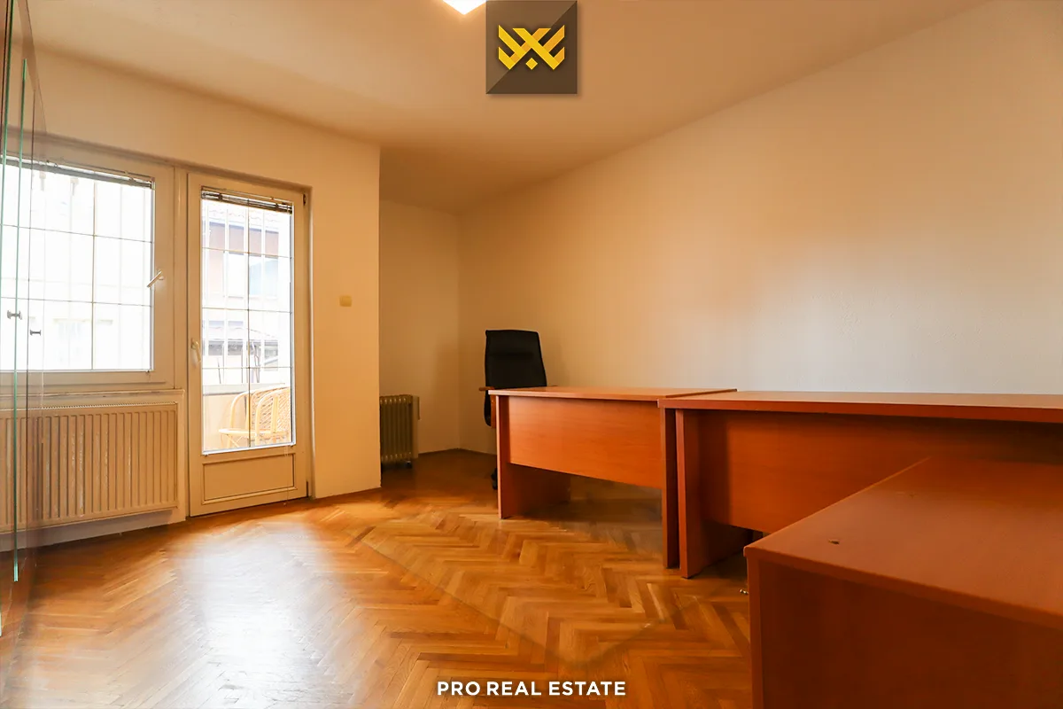 Shtëpi 400m² + Lokal 100m² me #QIRA në Tophane