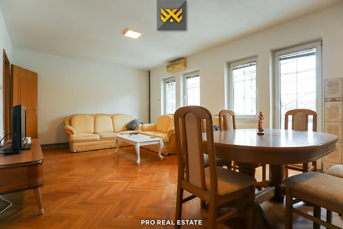 Shtëpi 400m² + Lokal 100m² me #QIRA në Tophane