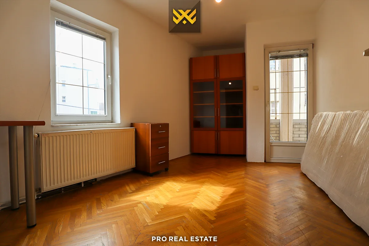 Shtëpi 400m² + Lokal 100m² me #QIRA në Tophane
