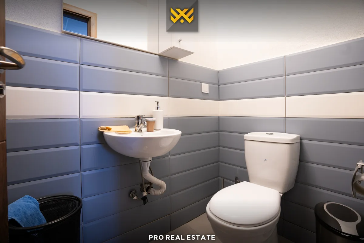 Zyrë 70.88m² për #SHITJE te Prishtina e Re.