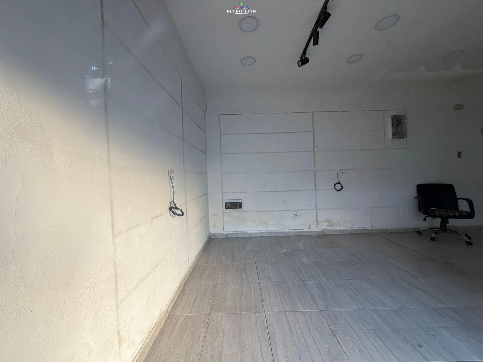 Dyqan Me Qera Tek Rruga Bardhyl (ID BD21906) Tirane