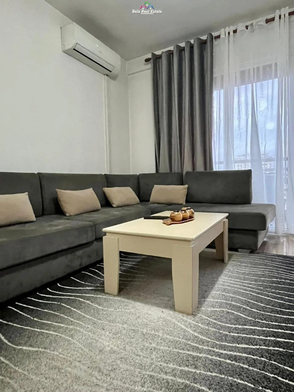 Apartament Me Qera 1+1 Tek Dritan Hoxha (ID B2101409) Tirane