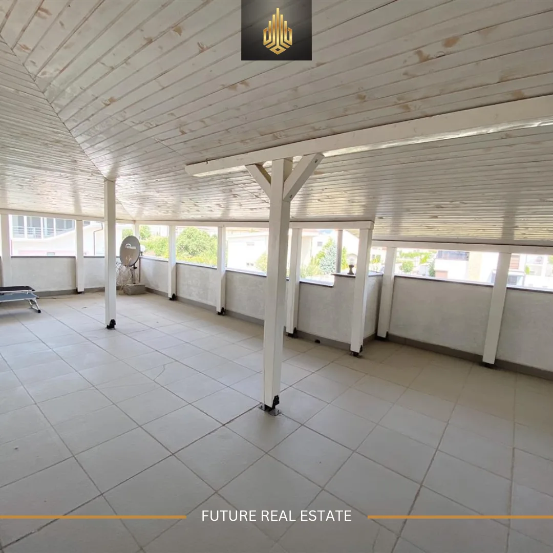 Shtëpi në SHITJE/me QERA-627m²