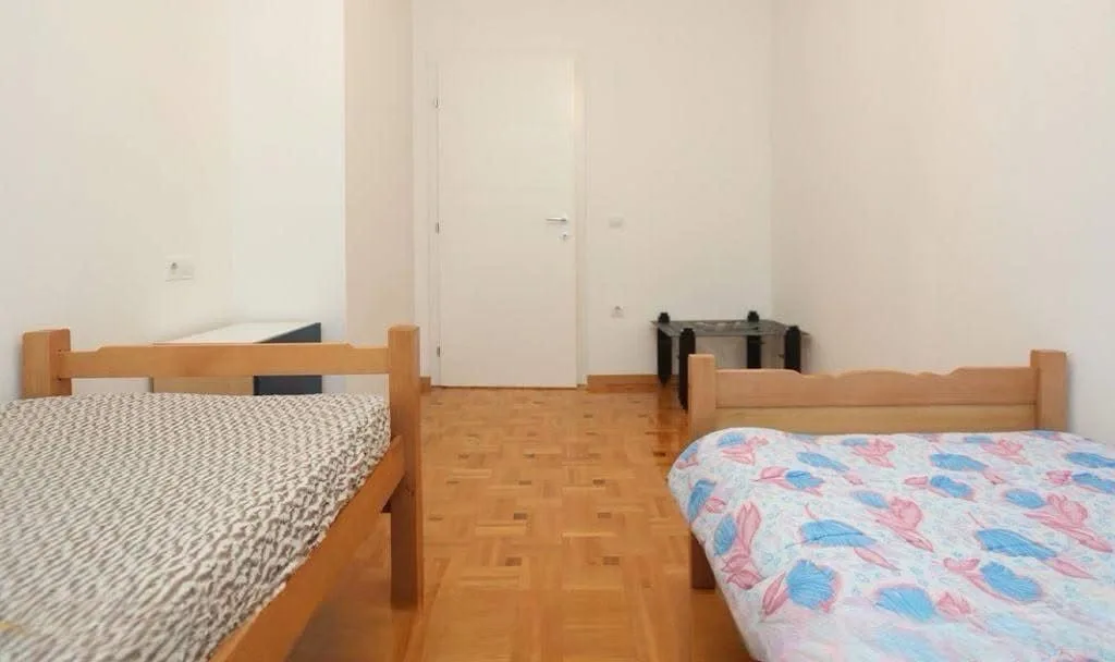 Banesë me qira 2+1 në Matin 1