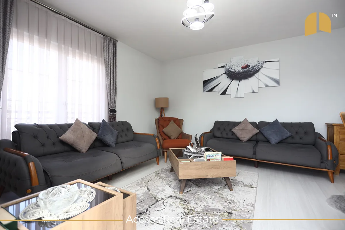Banesë në SHITJE 1+2 - te Qafa - 94m²