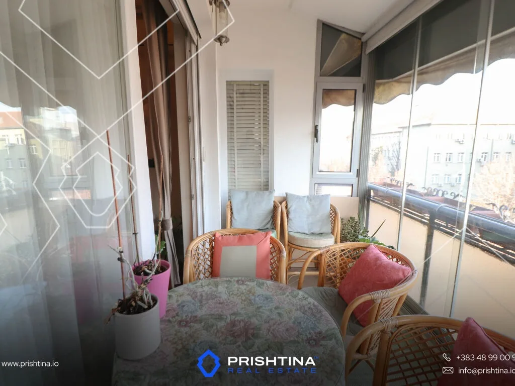 Banesë në shitje 63m² në Qendër