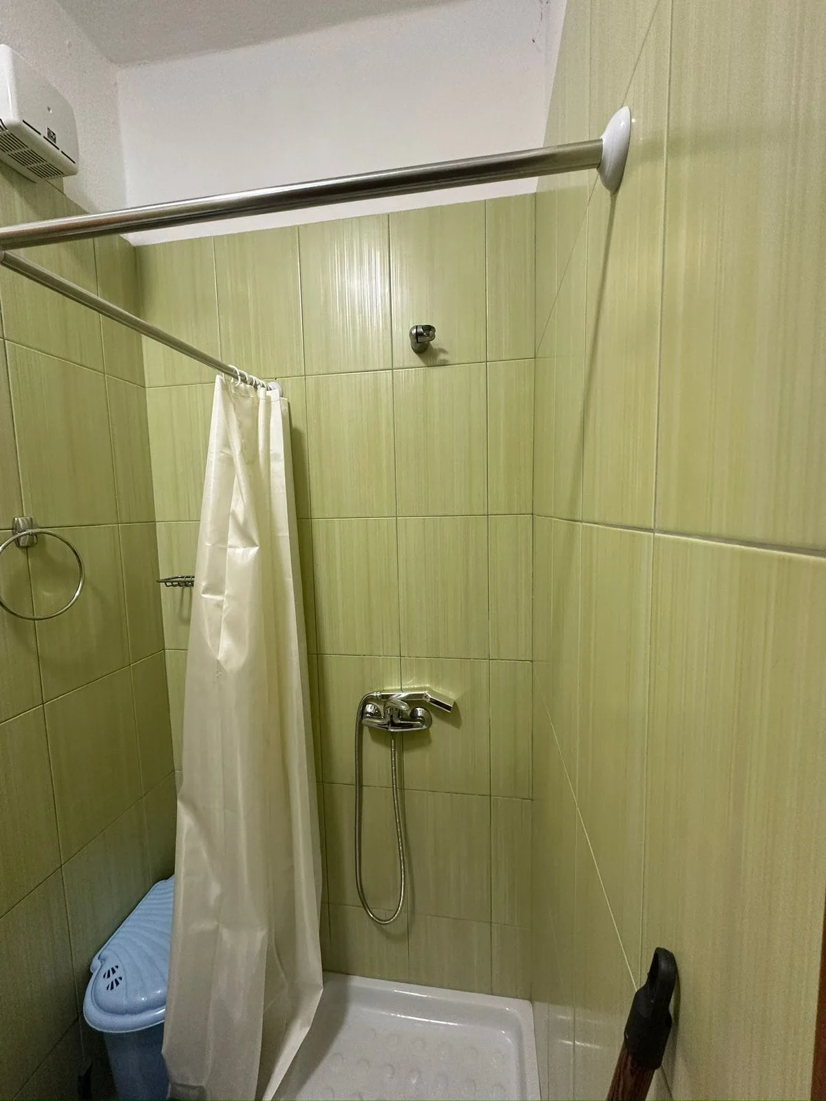 Apartament Me Qera 2+1+2 prane ish Venuse (ID B2201424) Tirane.
