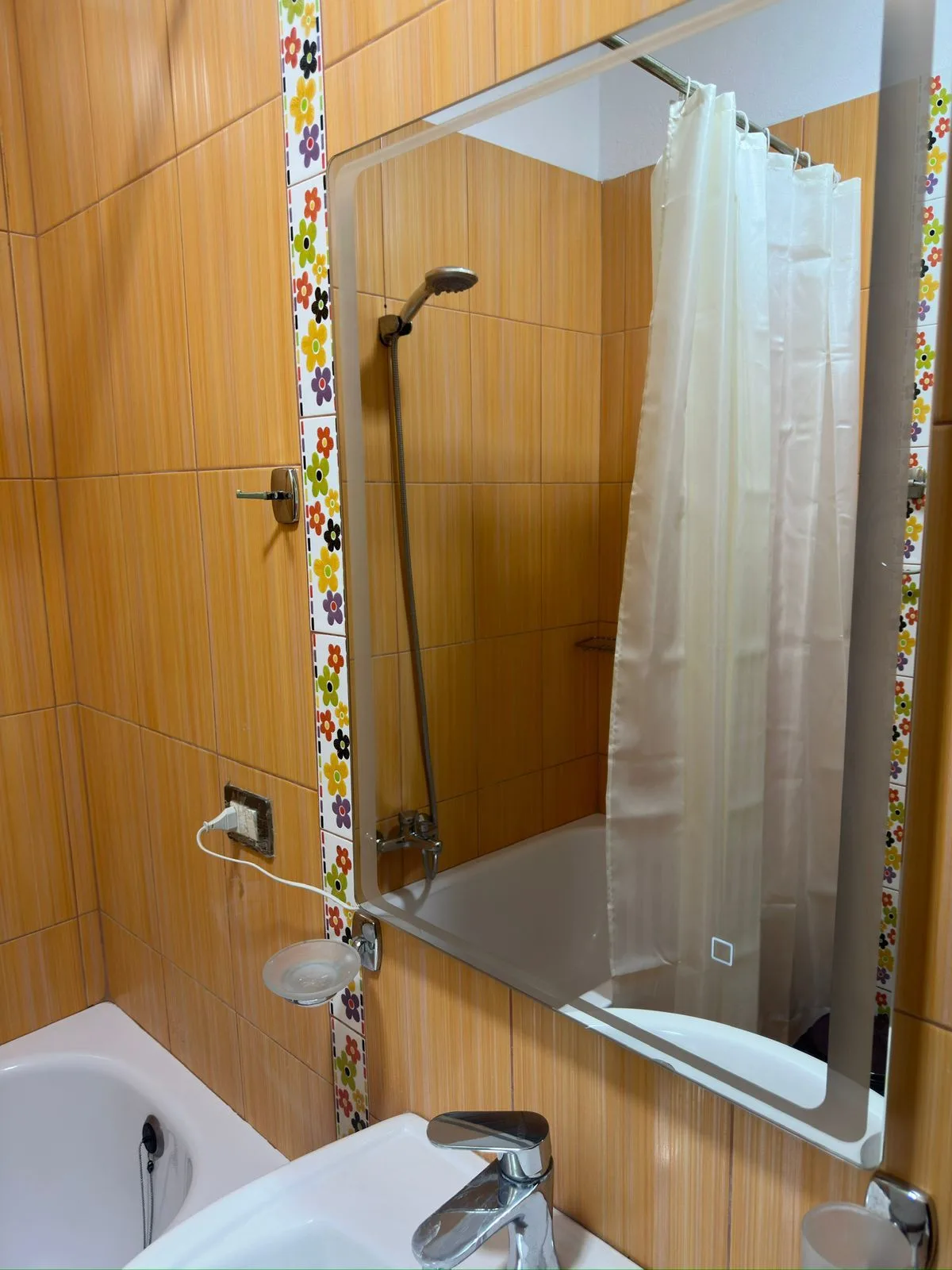 Apartament Me Qera 2+1+2 prane ish Venuse (ID B2201424) Tirane.