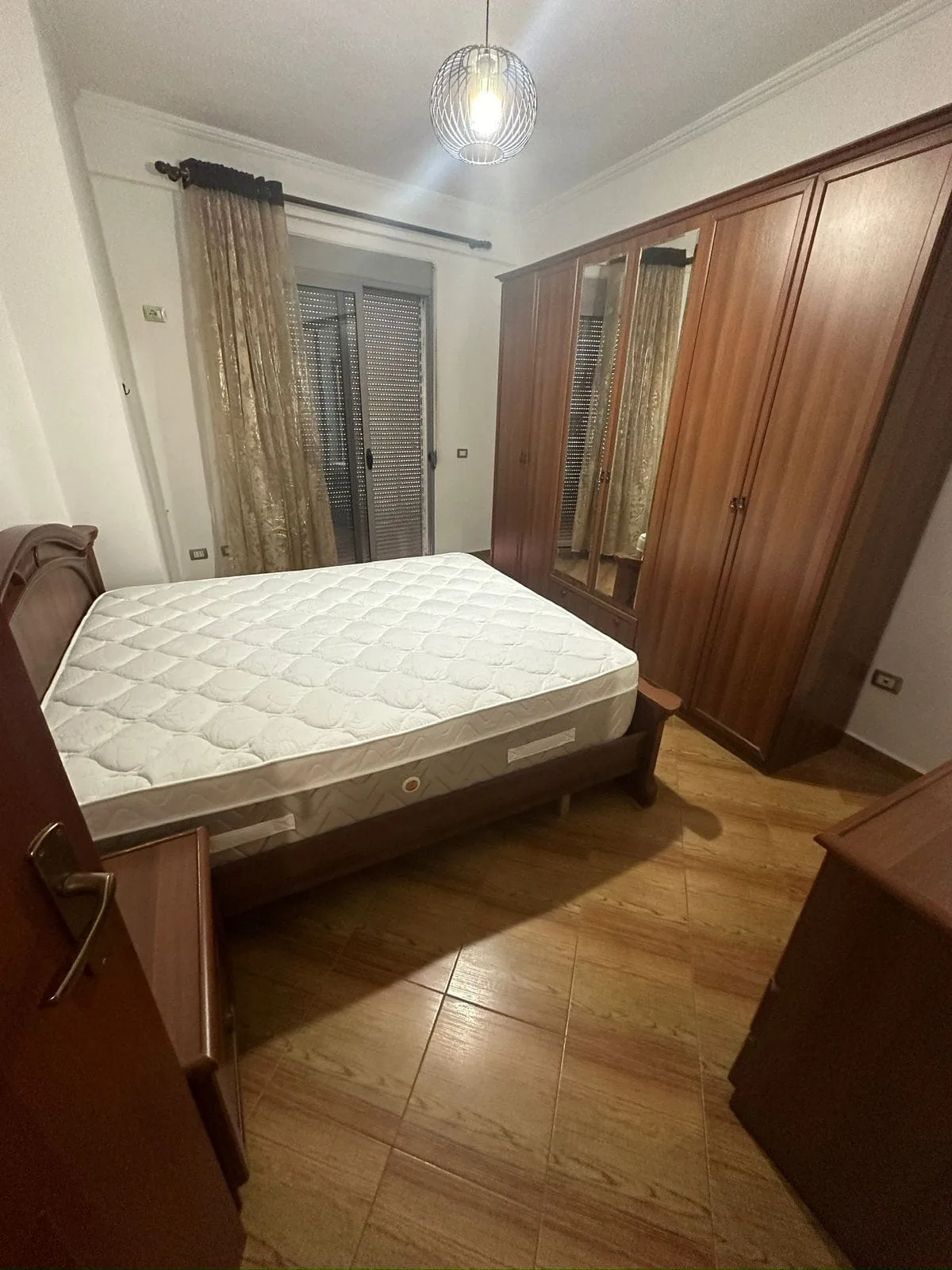 Apartament Me Qera 2+1+2 prane ish Venuse (ID B2201424) Tirane.