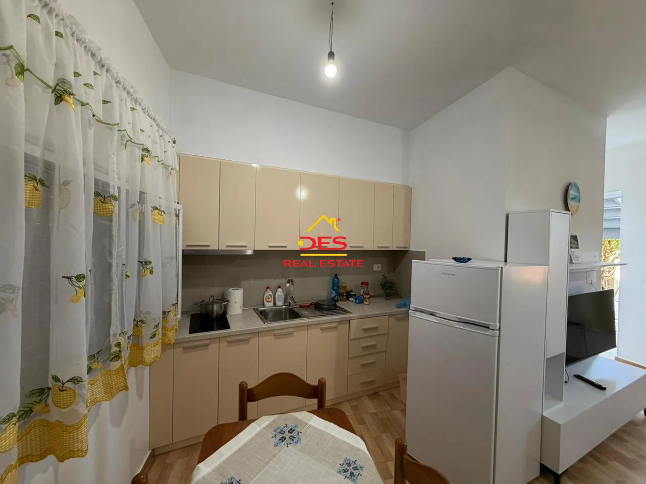 Jepet me qira garsoniere në uji të ftohtë ,vlorë.