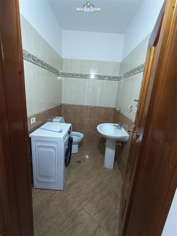 Apartament Me Qera 3+1 Ne Kinostudio (ID B230176) Tirane