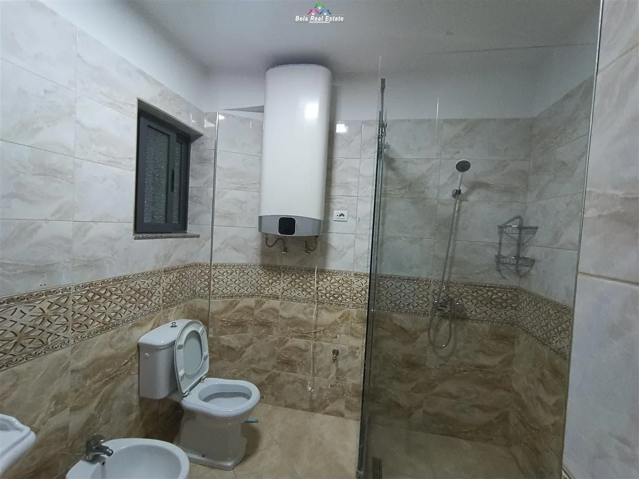 Apartament Me Qera 3+1 Ne Kinostudio (ID B230176) Tirane
