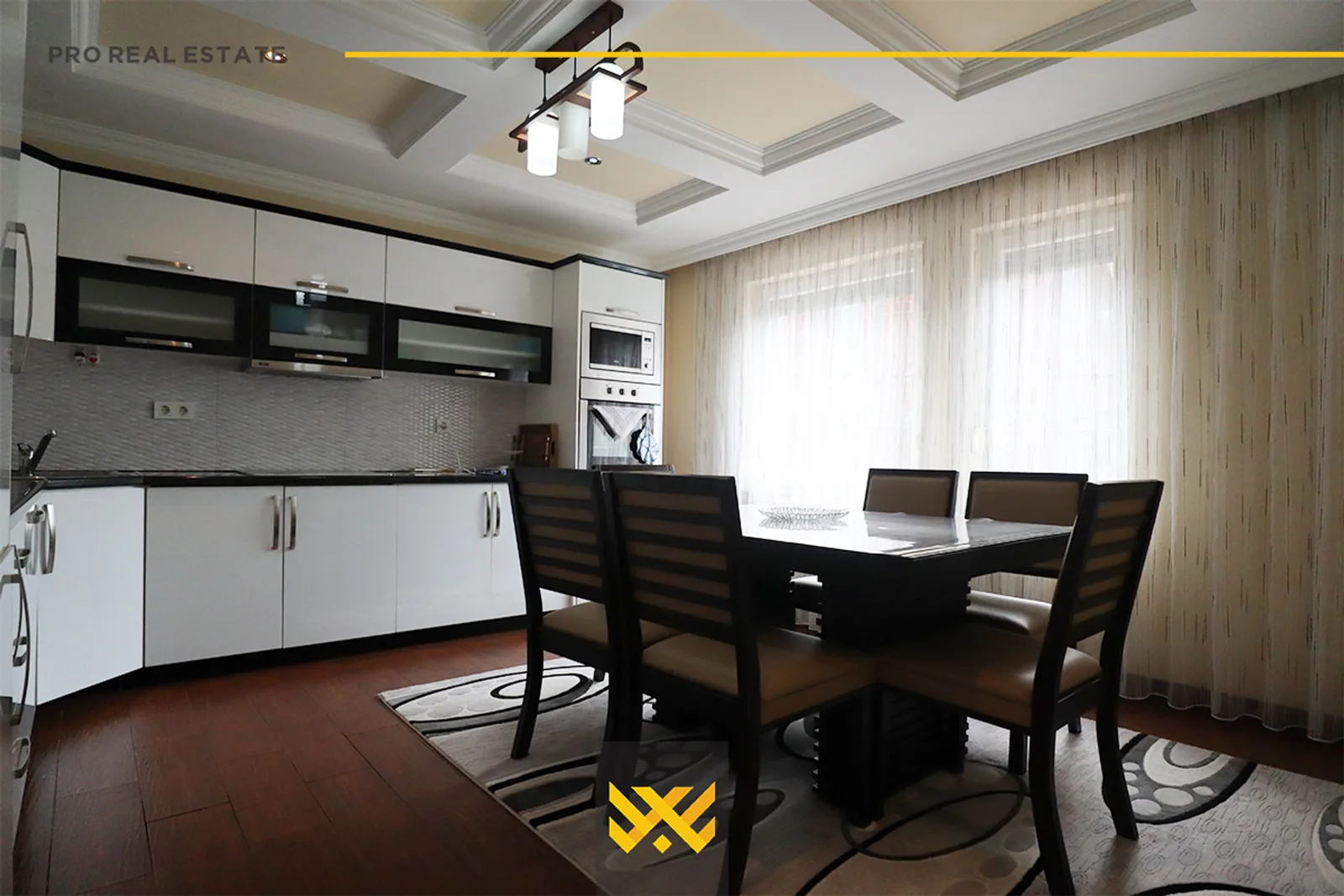 Shtëpi 480m² në #SHITJE në Kodren e Trimave.