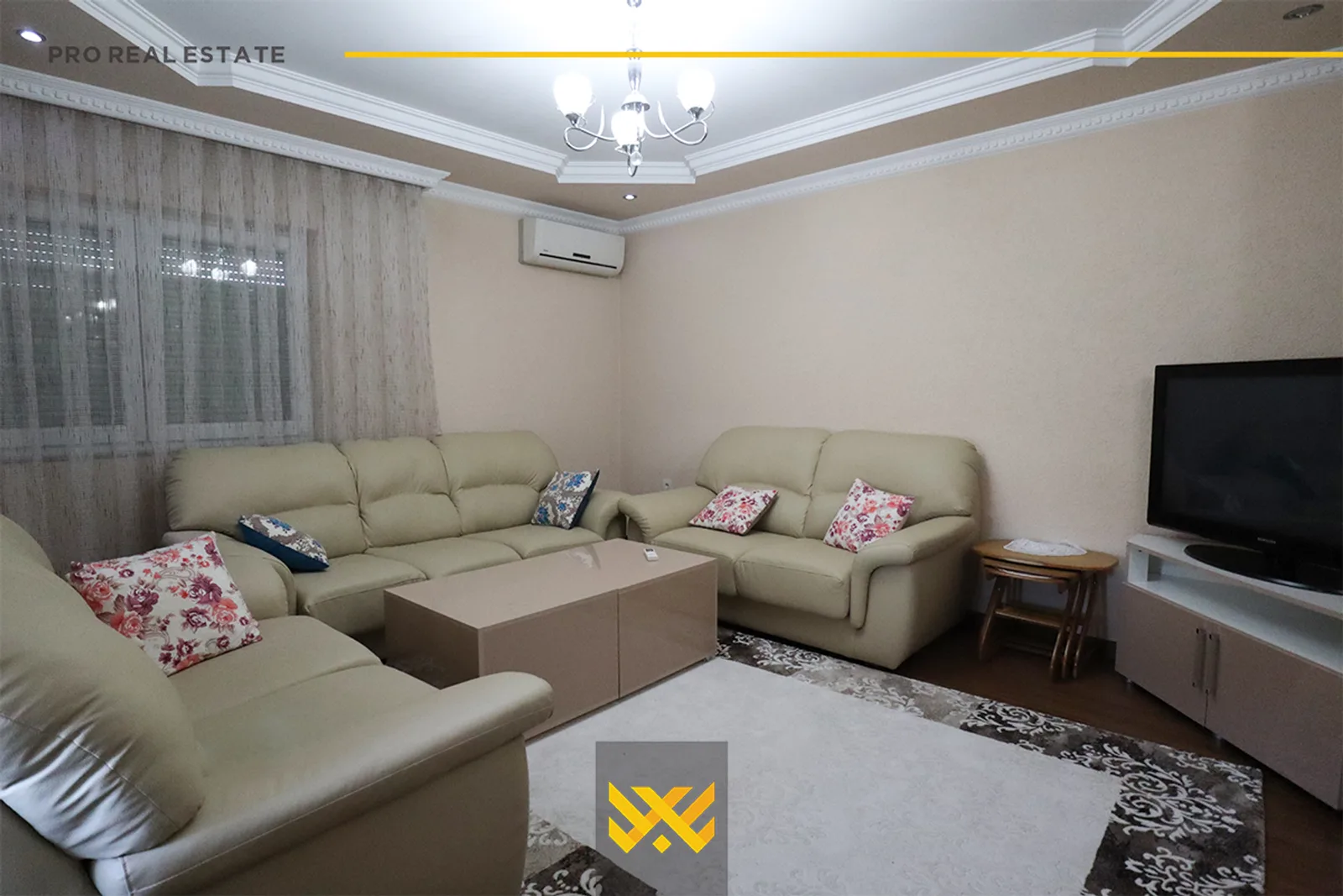 Shtëpi 480m² në #SHITJE në Kodren e Trimave.