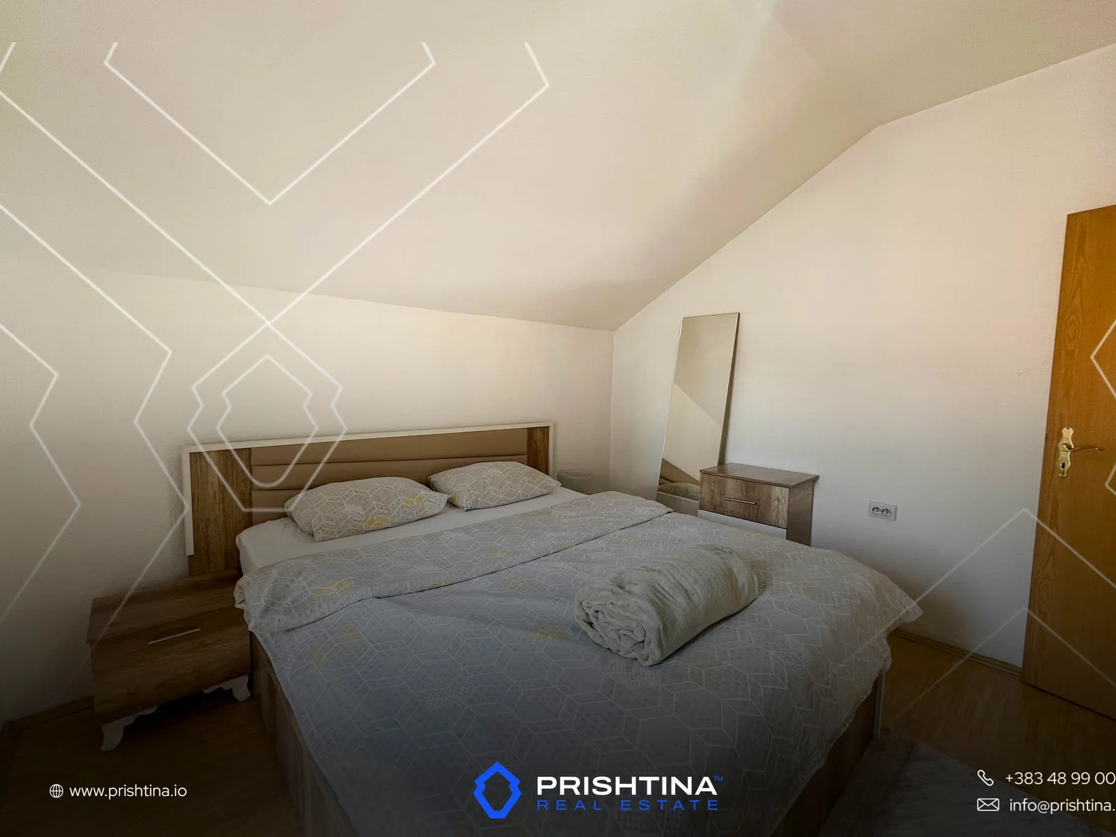 Banesë me qira 80m² në Tophane