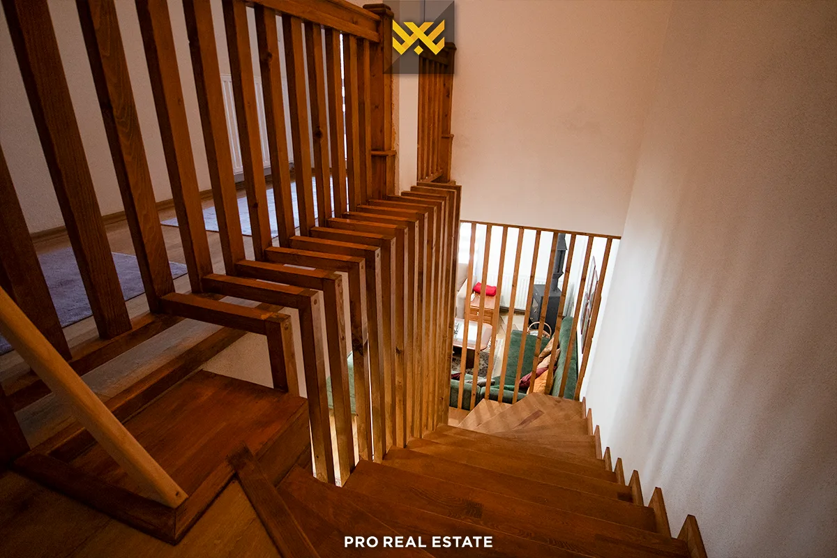 Banesë Duplex 165.5m² + 30m² për #SHITJE në Brezovicë.