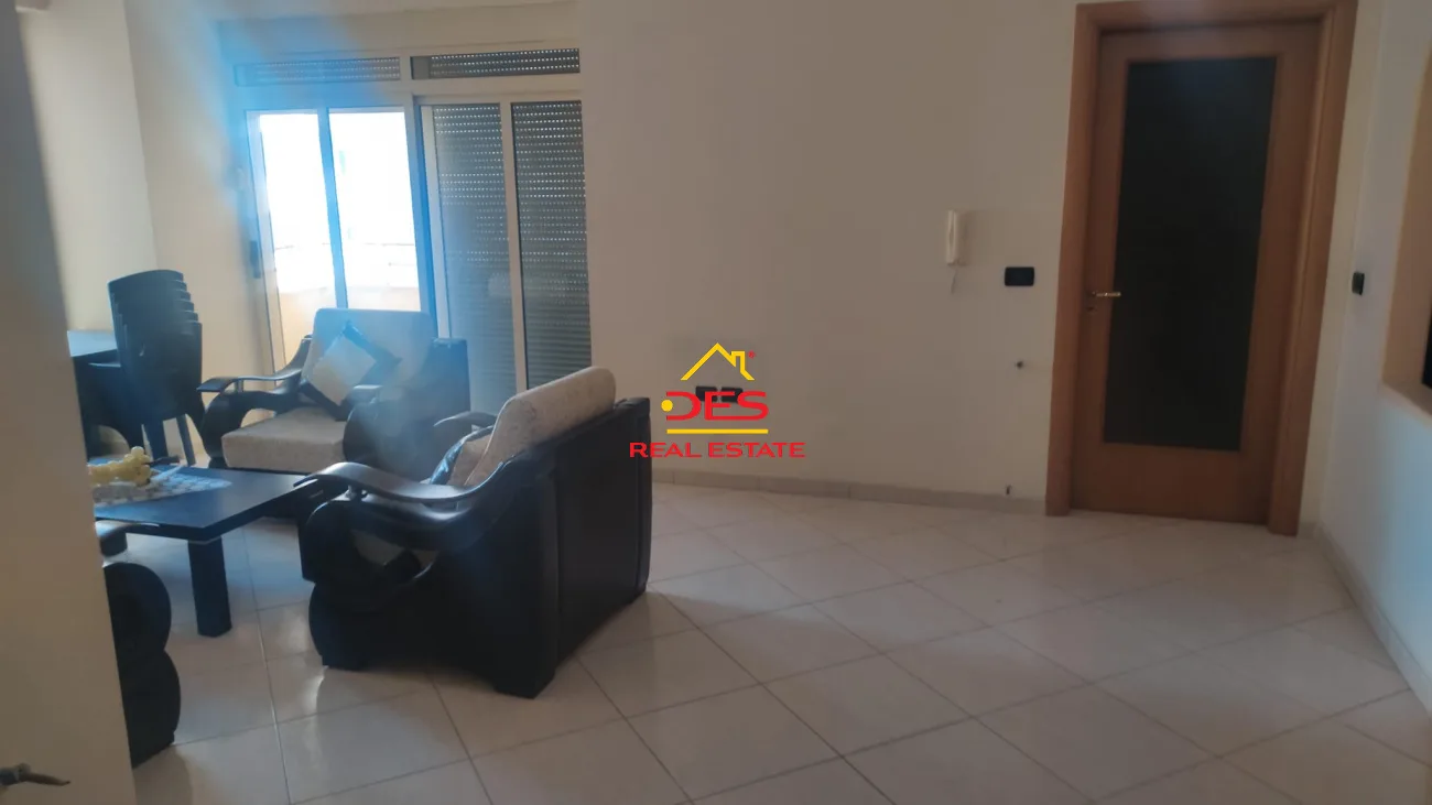 Apartament 2+1 me qera pranë shkollës “drita e dijes,vlorë
