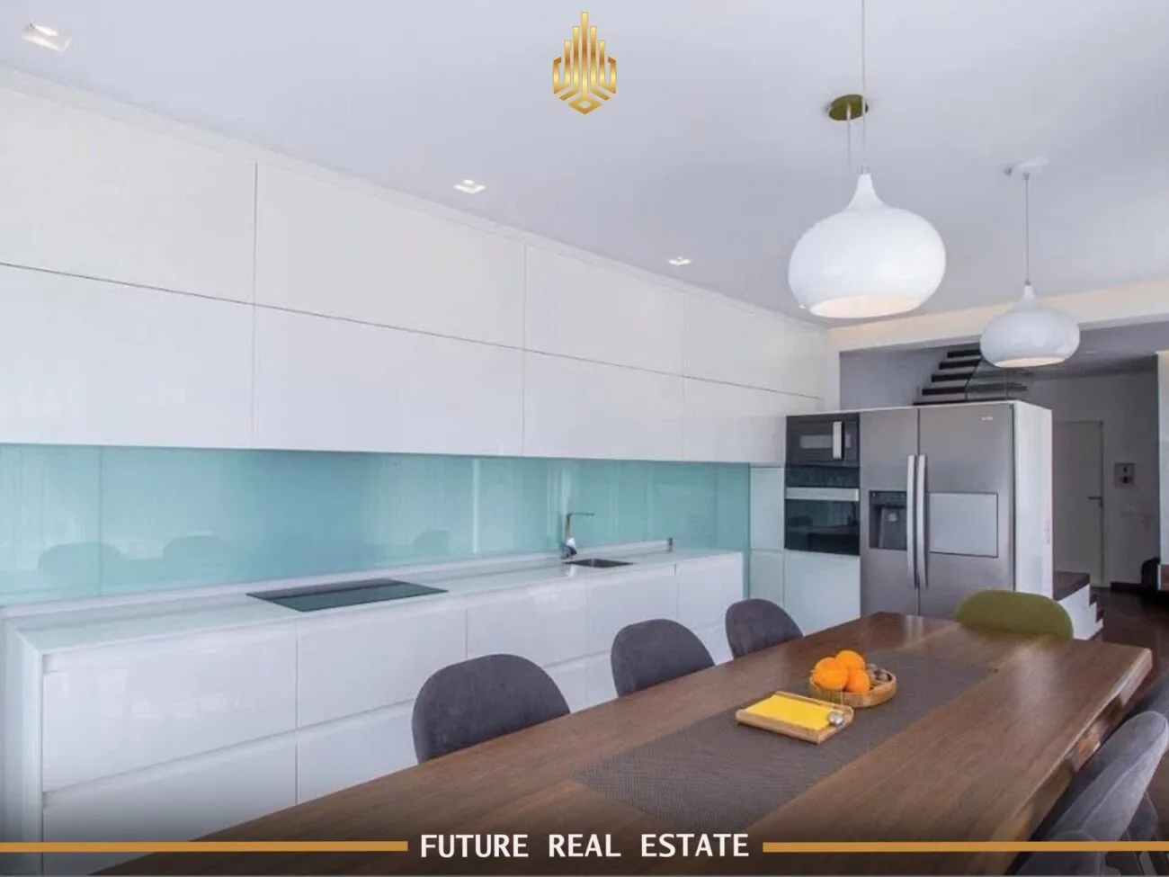 Duplex modern me QIRA – 3 dhoma gjumi – Pejton