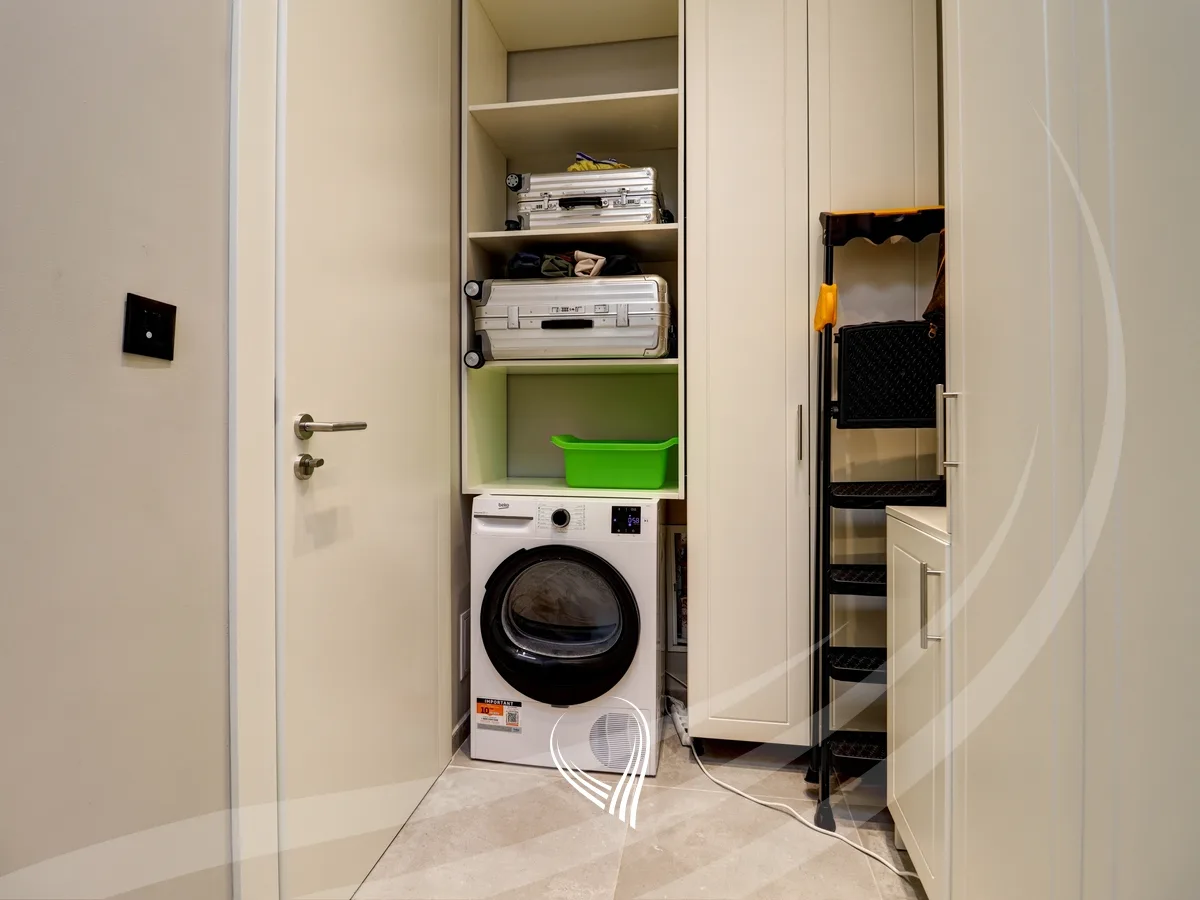 Penthouse ekskluziv 235.24m2 në shitje në lagjen Marigona Hill