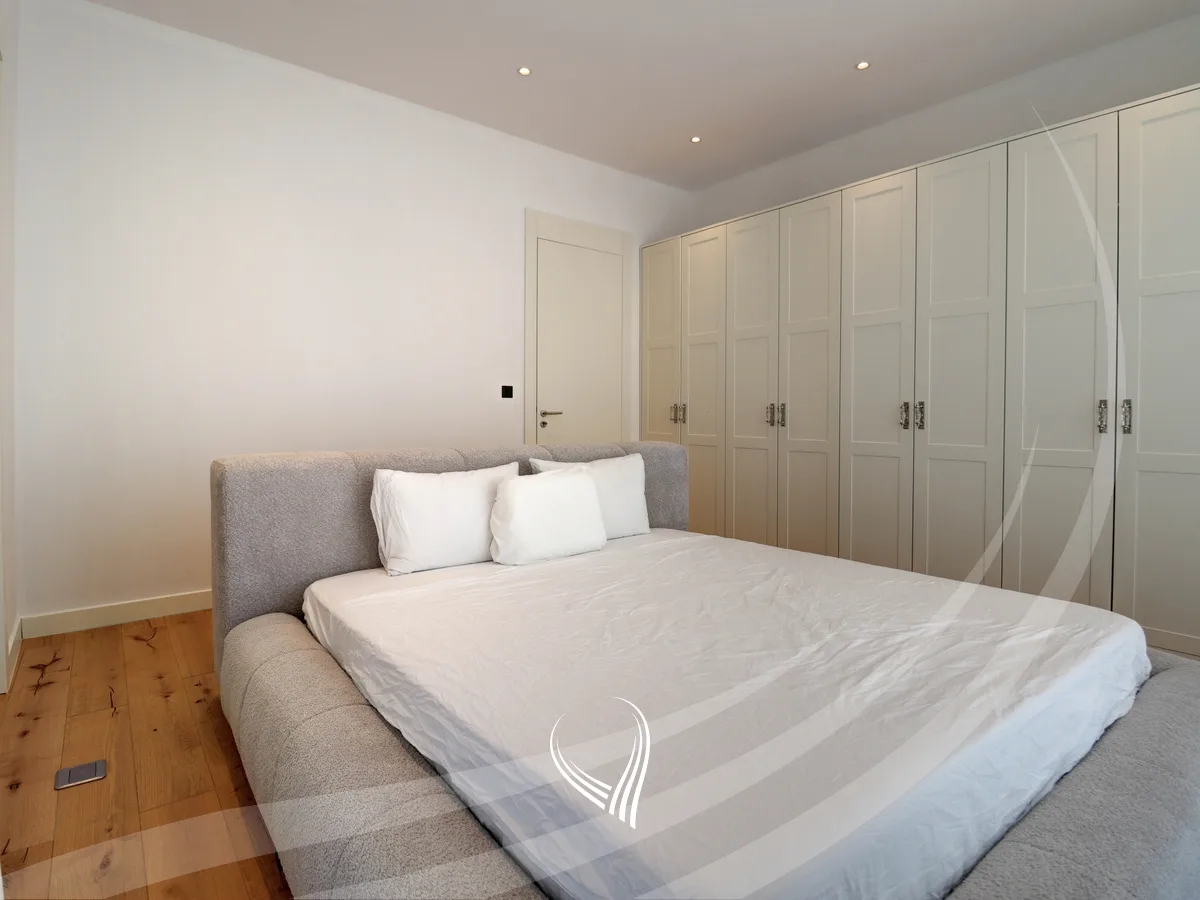 Penthouse ekskluziv 235.24m2 në shitje në lagjen Marigona Hill