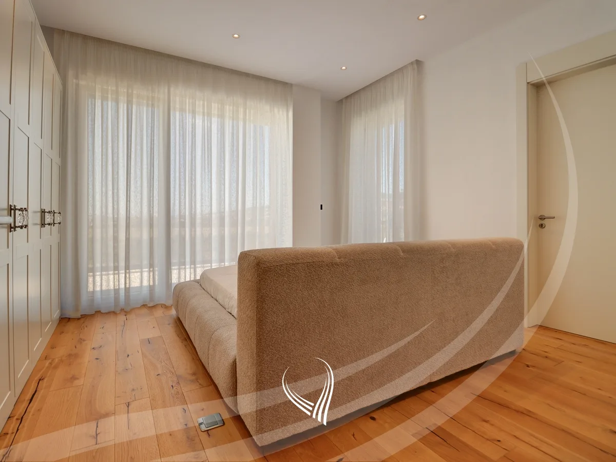 Penthouse ekskluziv 235.24m2 në shitje në lagjen Marigona Hill