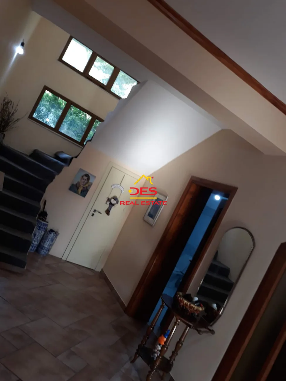 Shitet vilë 2 kate + garazh nëntokë në kuzum baba ,vlorë
