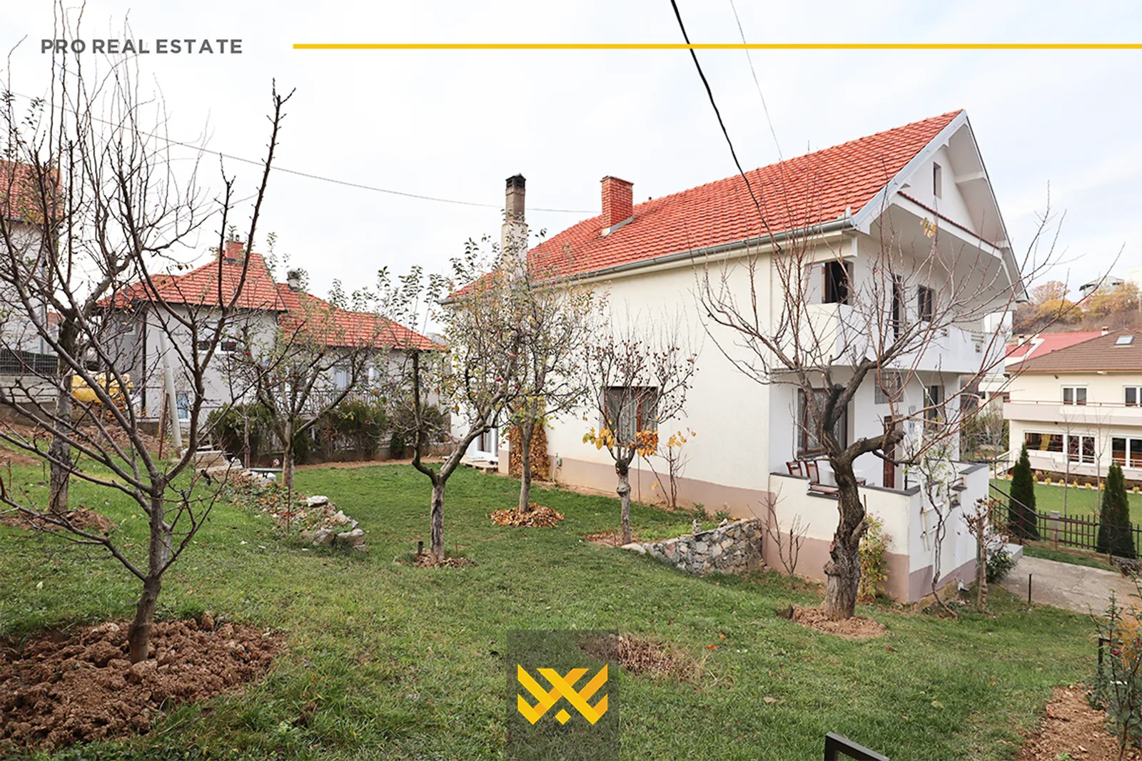 Shtëpi 356.95m² në SHITJE në Sofali.