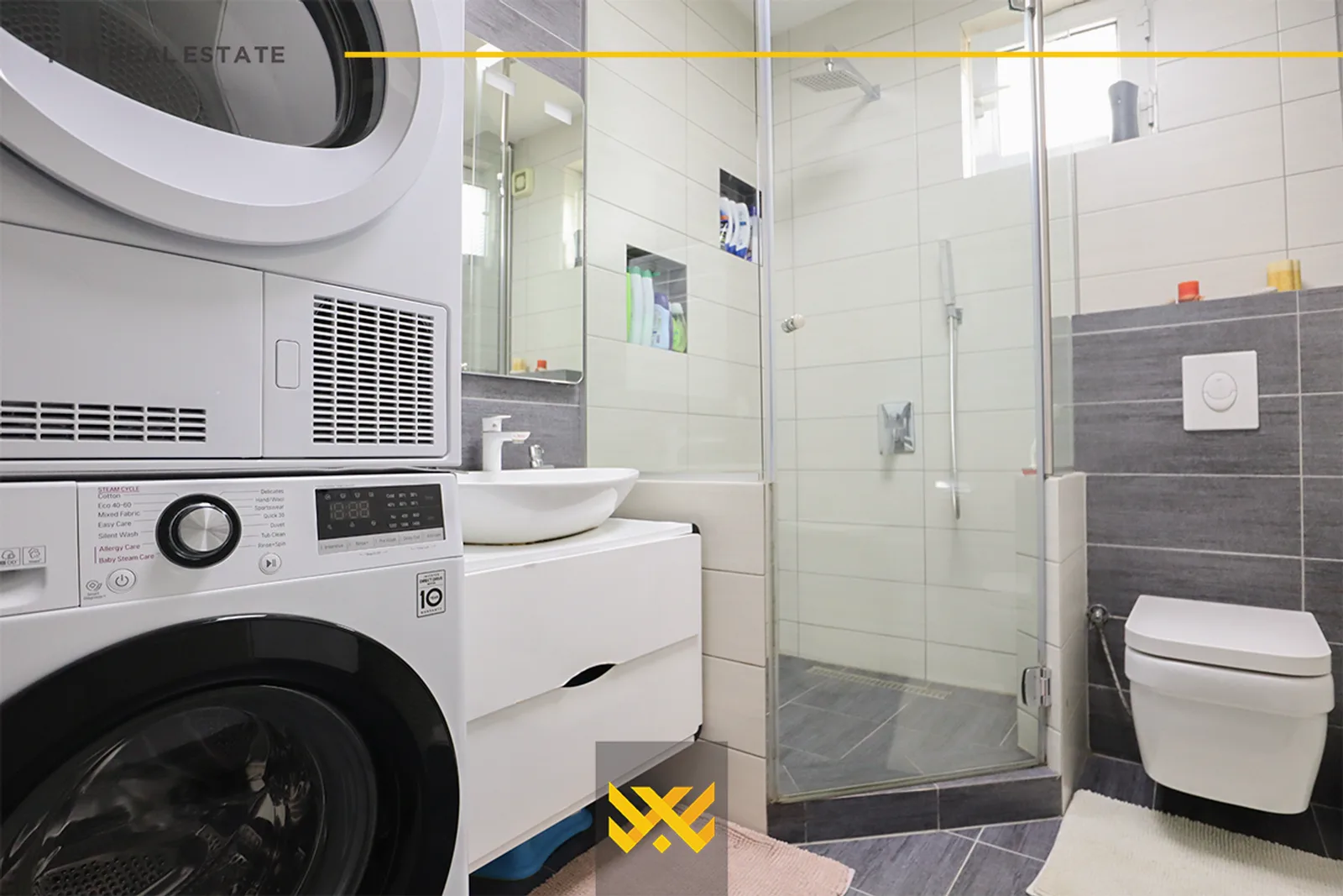 Shtëpi 356.95m² në SHITJE në Sofali.