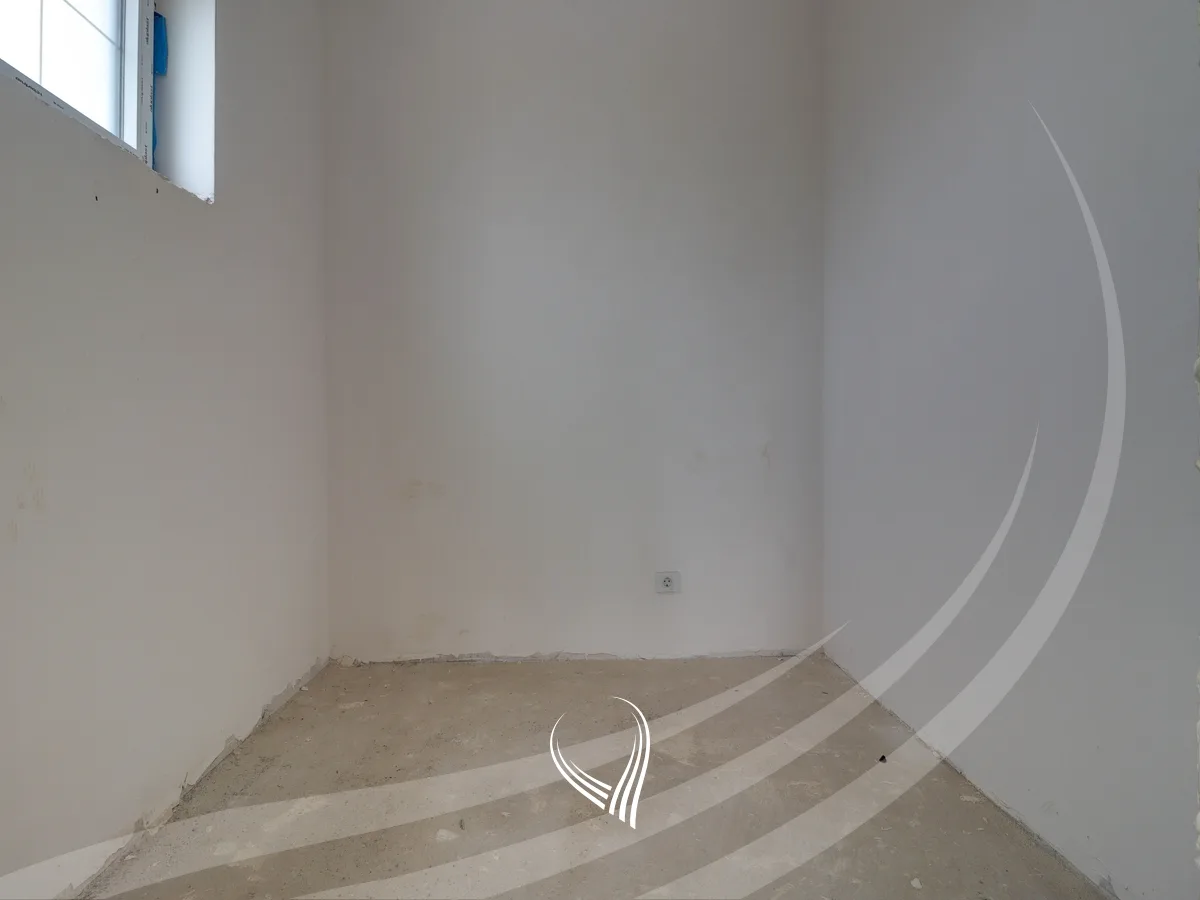 Shtëpi 374.76m2 në shitje në lagjen Royal Green Residence – Zllatar