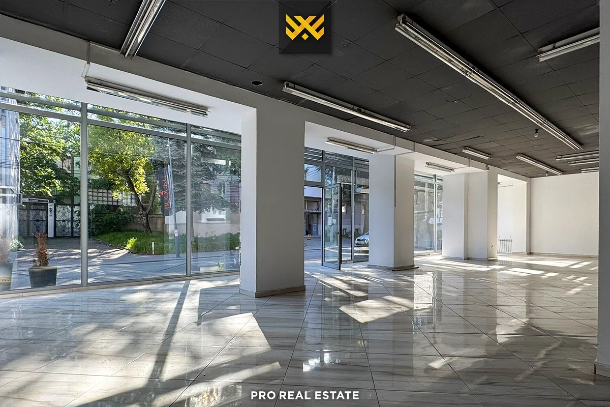 Lokal 167.50m² me #QIRA në Pejë