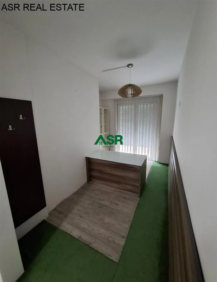 #ID:3538 Banesë/ZYRE 68m2 me #qira në rr.B