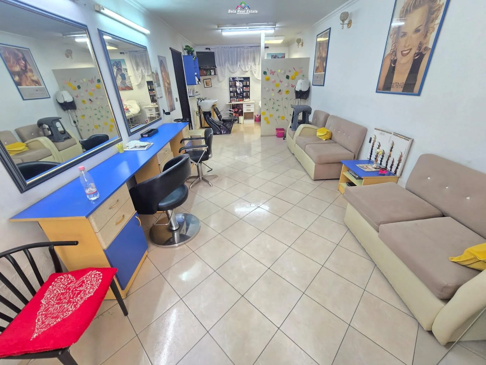 Dyqan Me Qera Tek Rruga e Barrikadave ( ID BD21916) Tirane