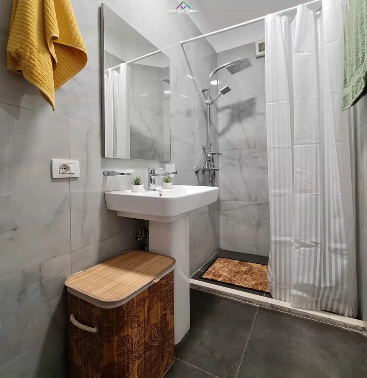 Garsoniere Ne Shitje Tek Komuna E Parisit (ID BSHG23) Tirane.