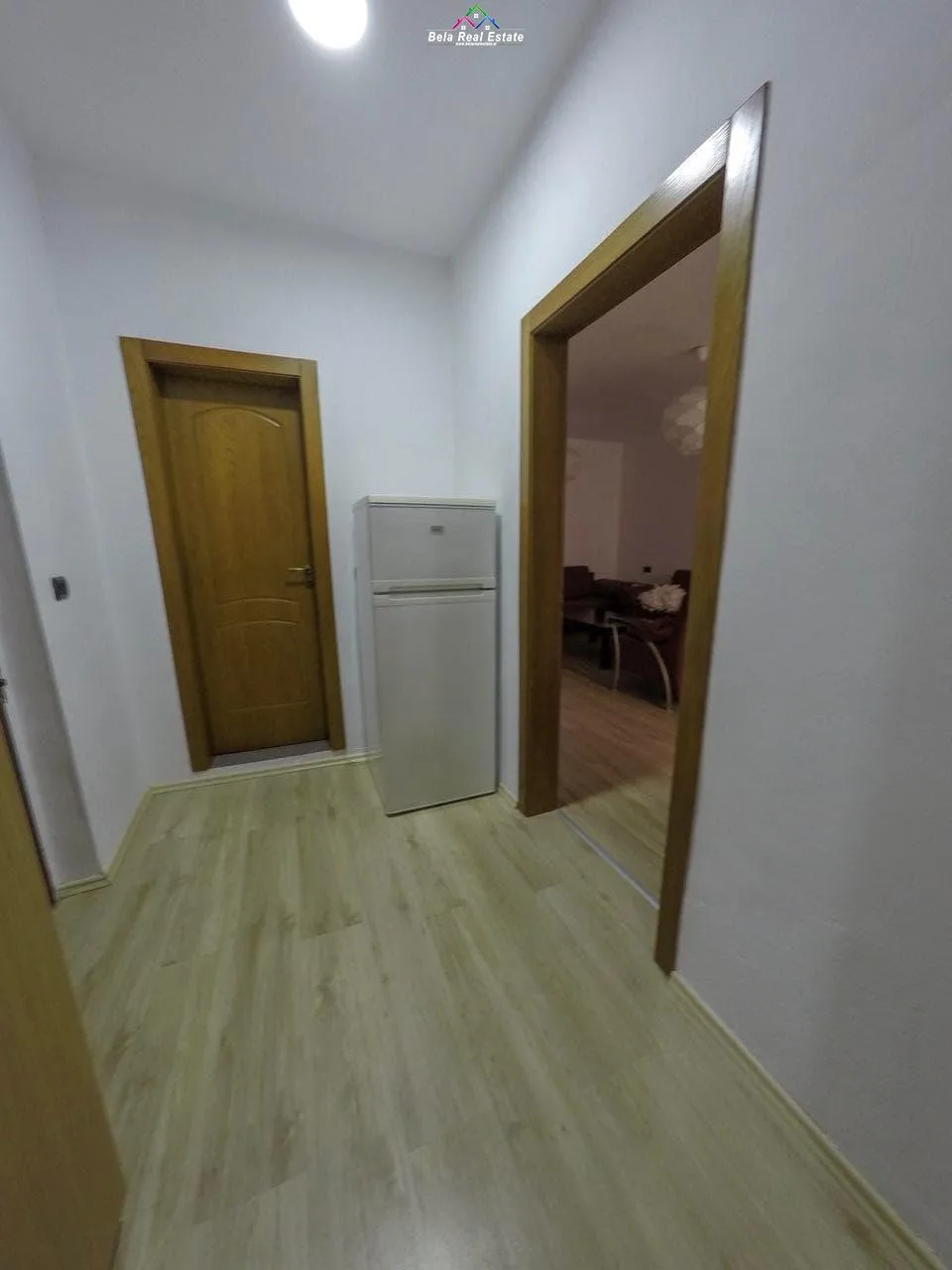 Apartament Me Qera 1+1 Ne Myslym Shyr (ID B2101602) Tirane