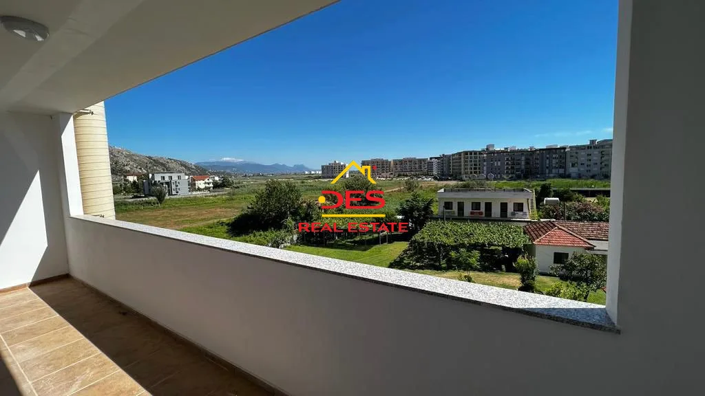 Shitet apartament 1+1 shëngjin.