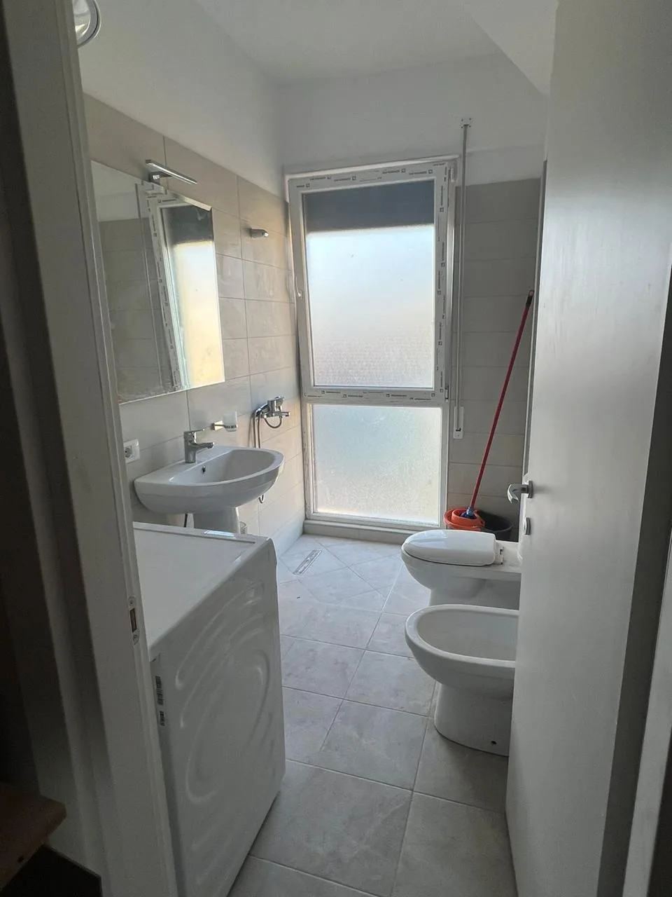 Apartament Me Qera 1+1 Tek Rruga Dritan Hoxha (ID B2101169) Tirane.