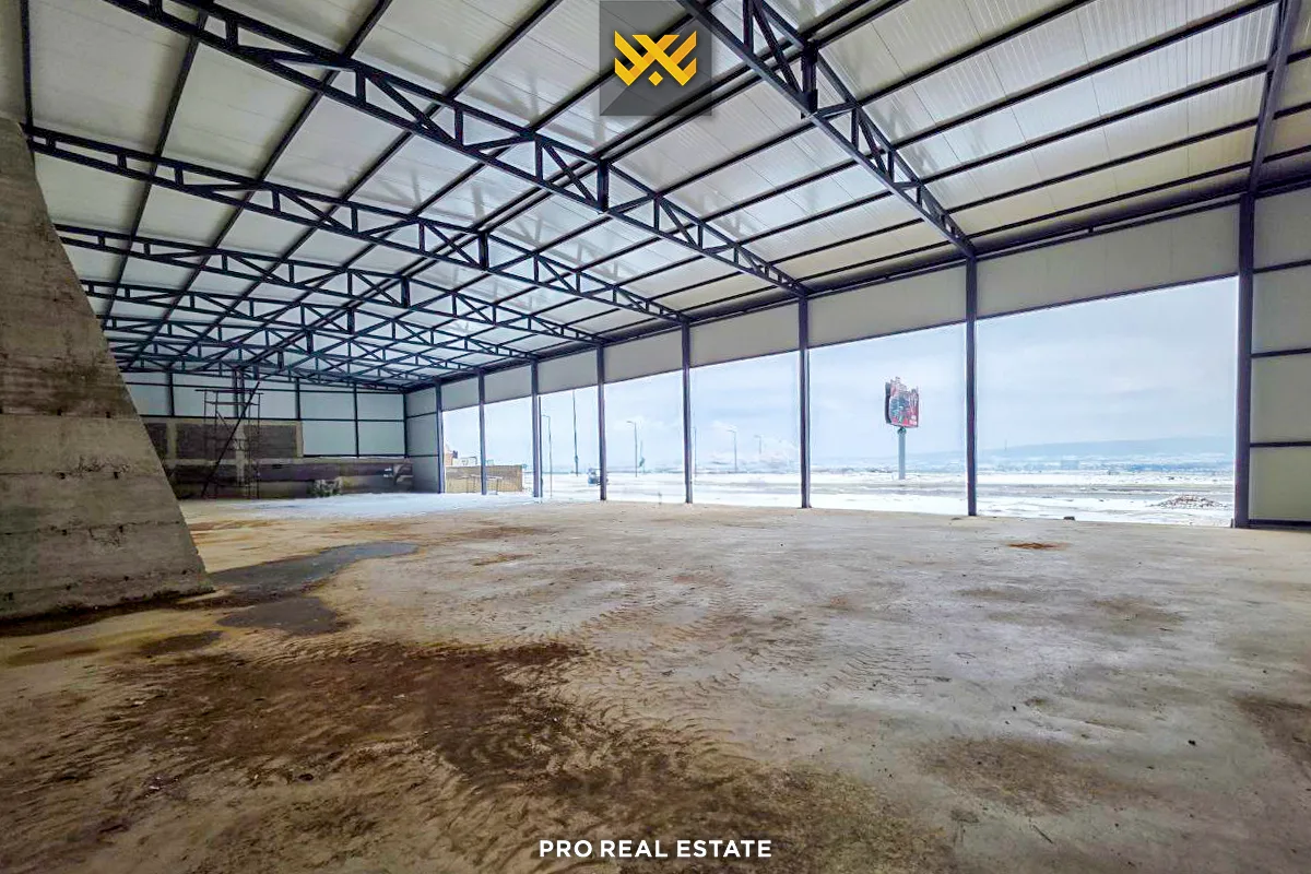 Objekt 640m² me #QIRA në Trudë
