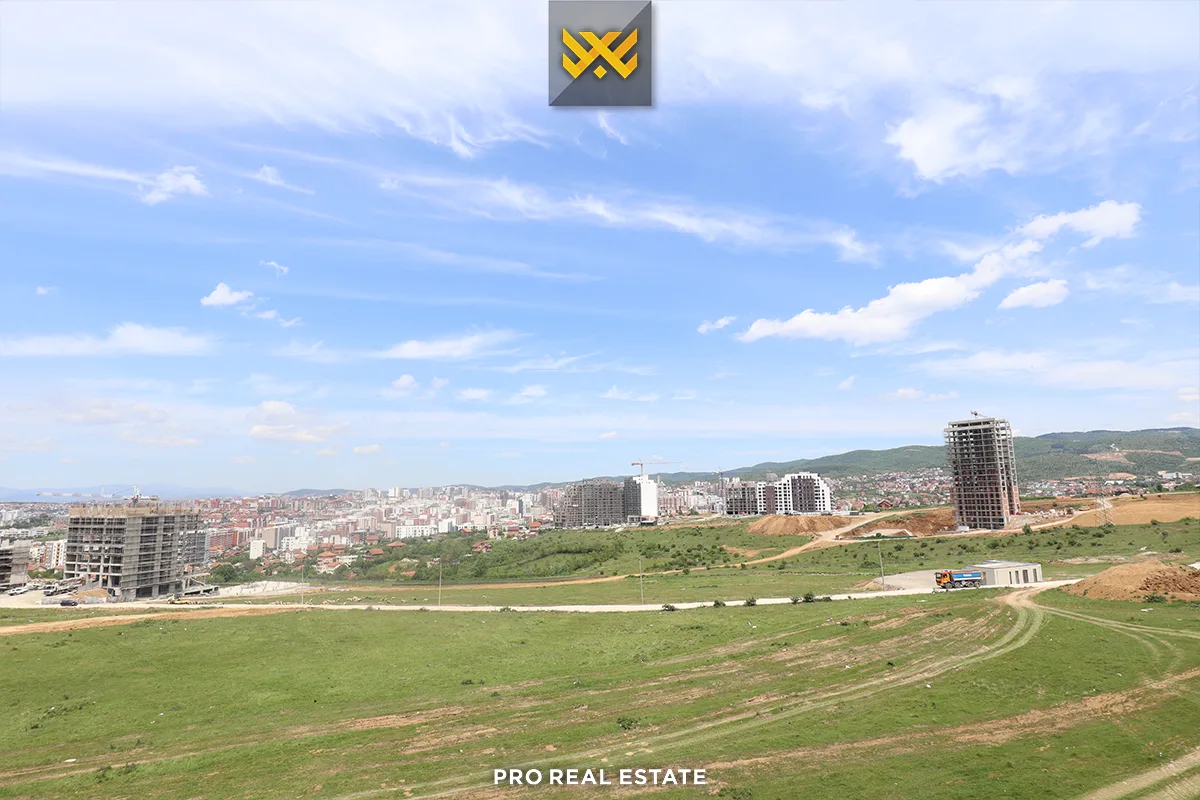 Banesë 88.3m² + 41m²  për #SHITJE te Prishtina e Re.