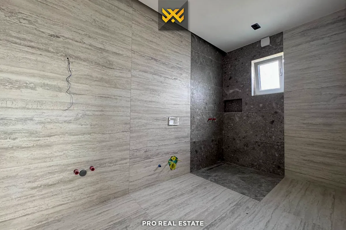 Shtëpi 550m² për #SHITJE në Çagllavicë.