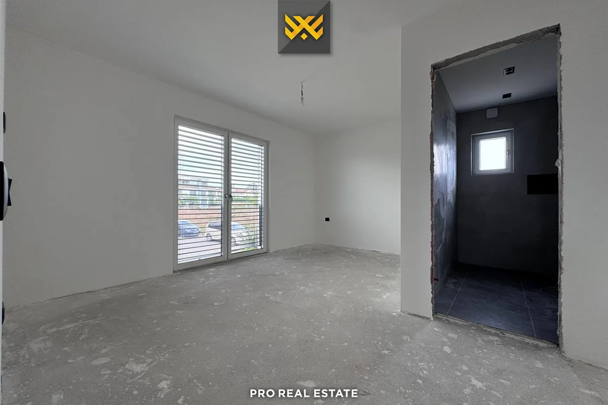 Shtëpi 550m² për #SHITJE në Çagllavicë.