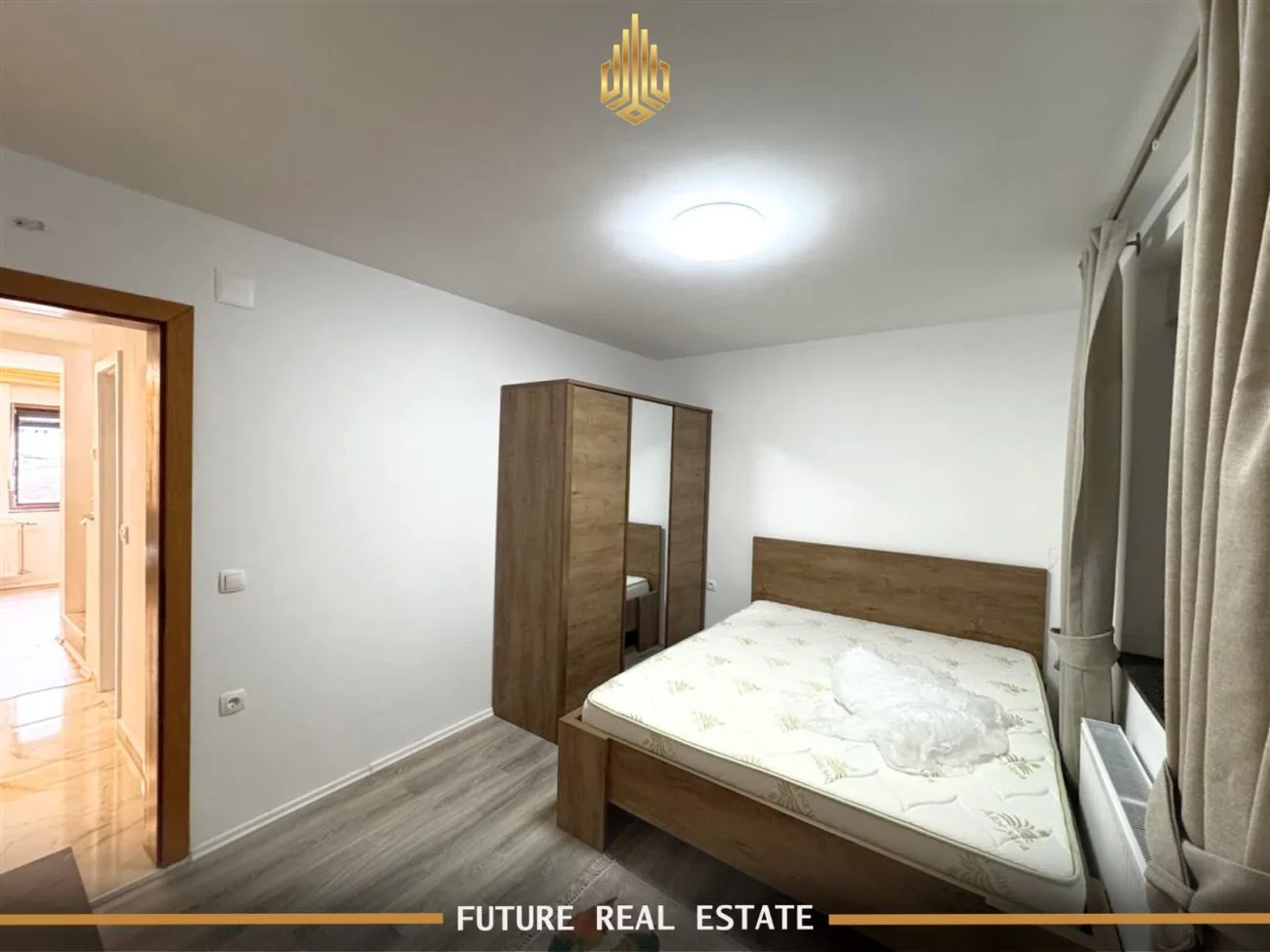 Banesë me QIRA – 3 dhoma gjumi – Prishtinë – Sheshi Nënë Tereza
