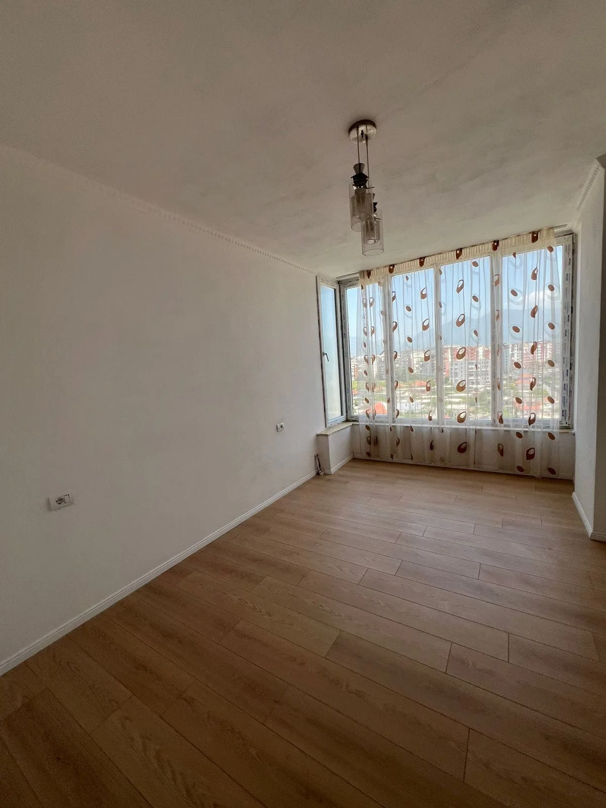 Apartament Per Shitje 1+1 ne Yzberisht (ID B110451) Tirane