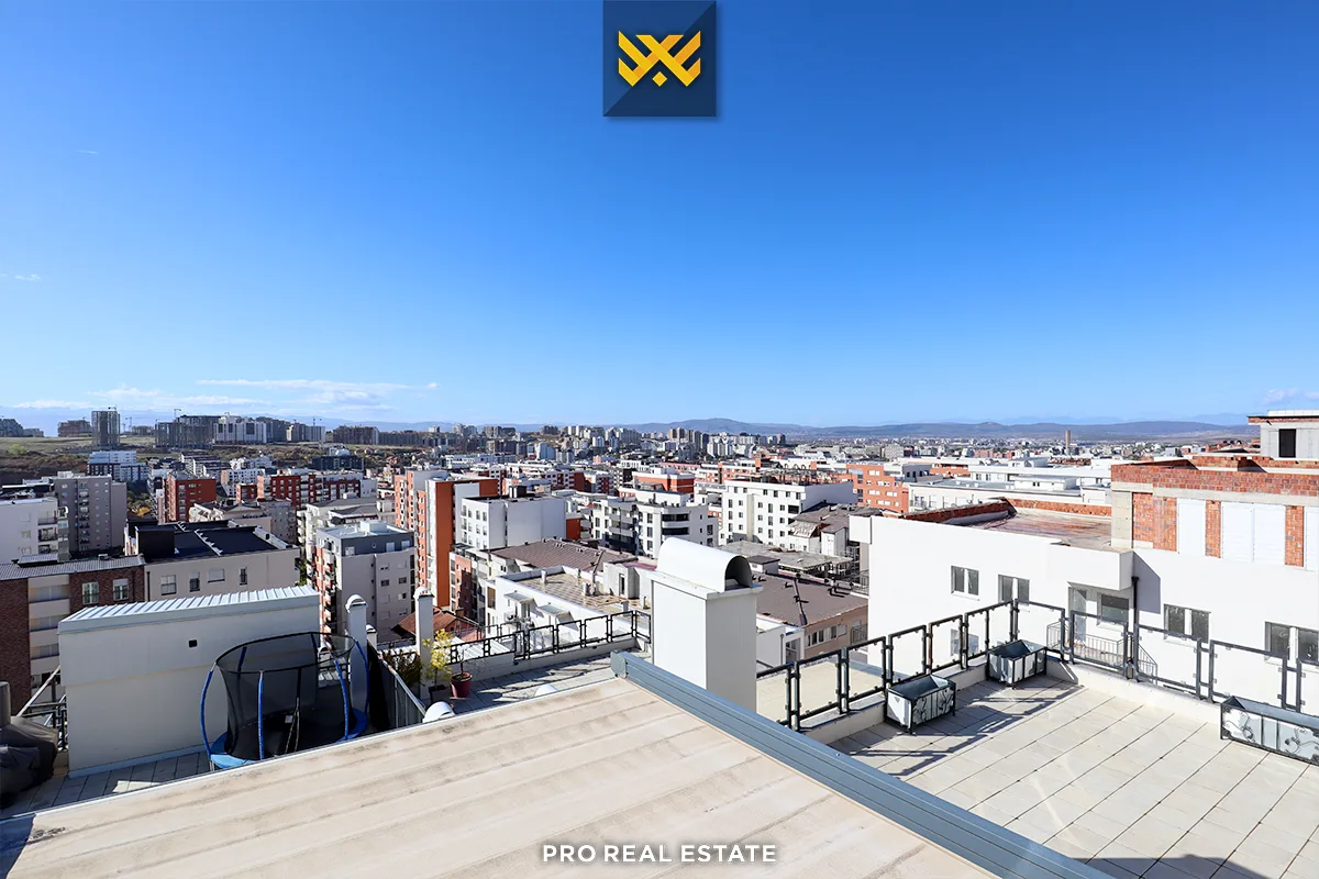 Banesë Penthouse 230m² + 200m² me #QIRA te Rruga C