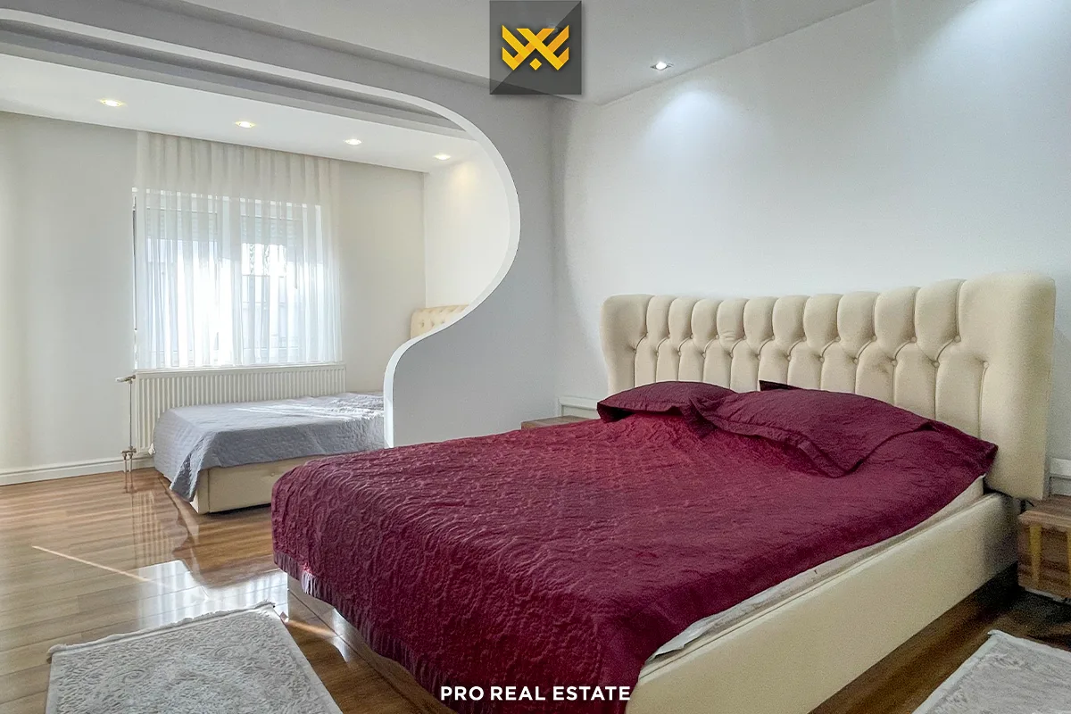 Shtëpi 240m² për #SHITJE në Çagllavicë