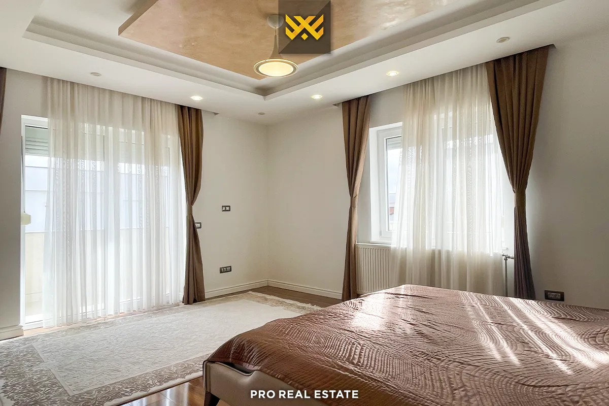 Shtëpi 240m² për #SHITJE në Çagllavicë