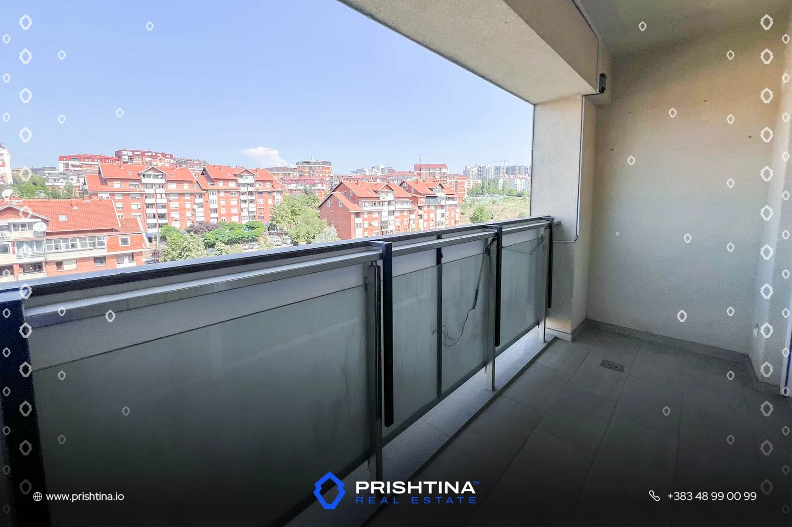 Banesë me qira 87m² te Rruga B