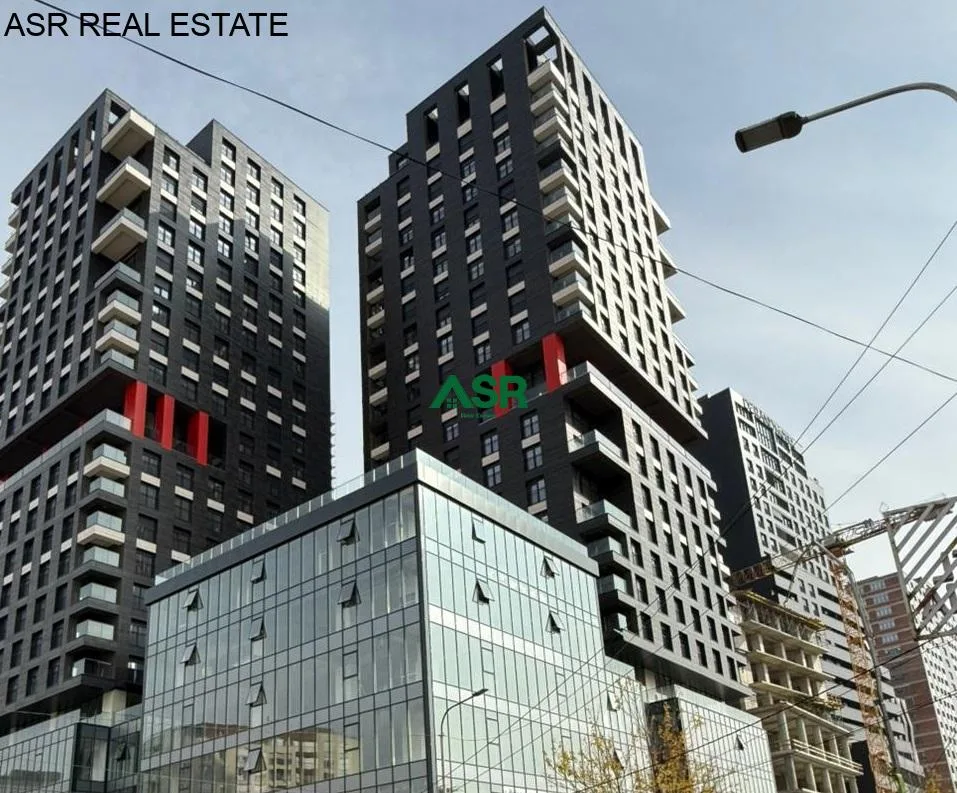 Ofrohet me #QIRA lokali me sipërfaqe 518 m² ne lagjen Pejton